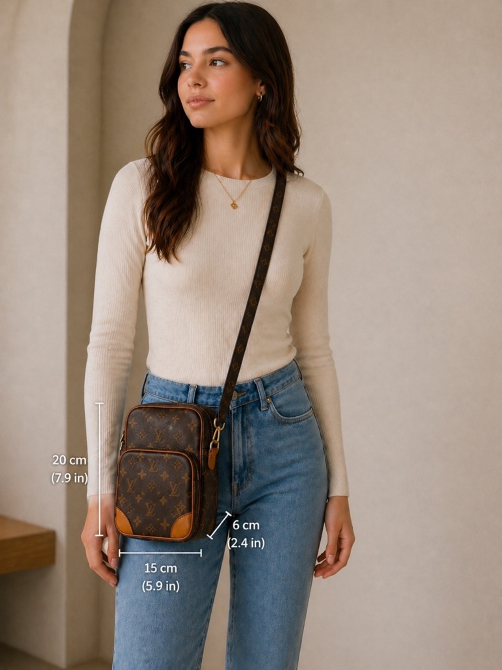 Authentic Louis Vuitton Danube Crossbody Bag Vintage Camera Bag w/ Certificate